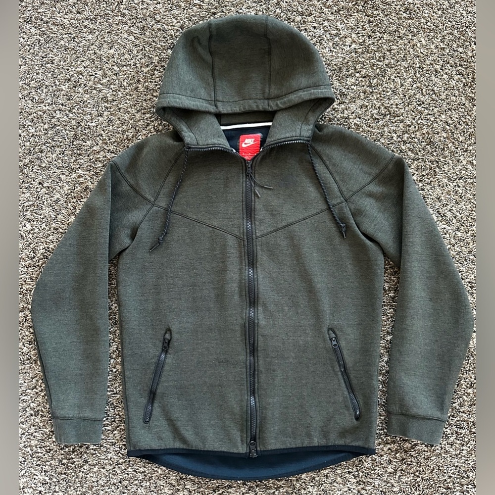 Men’s Nike Tech Fleece Full-Zip Windrunner Hoodie “Sequoia” - size Medium